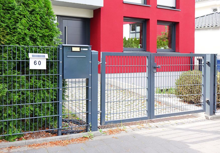 Sichere Briefkastenanlagen mit hohen Widerstandsgrad und Fremdzugriff Sichere Briefkastenanlagen mit hohen Widerstandsgrad und Fremdzugriff